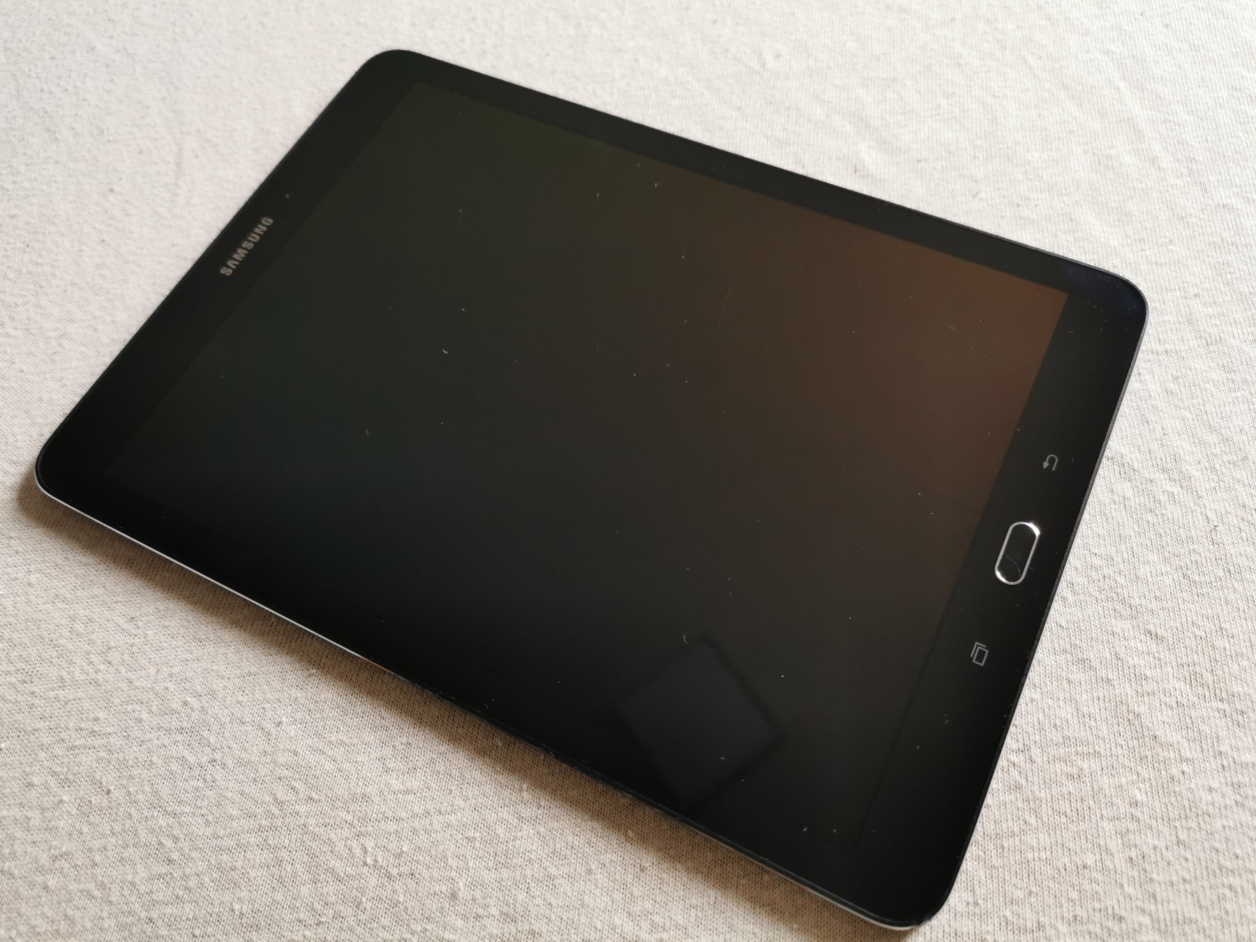 Samsung Galaxy Tab S2 9.7 VE LTE T819