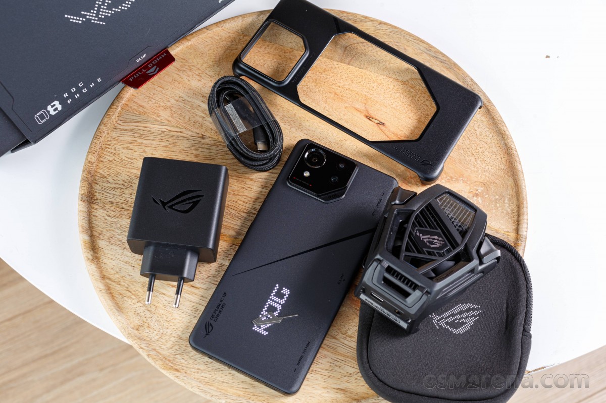 Asus ROG Phone 8 Pro 5G 3
