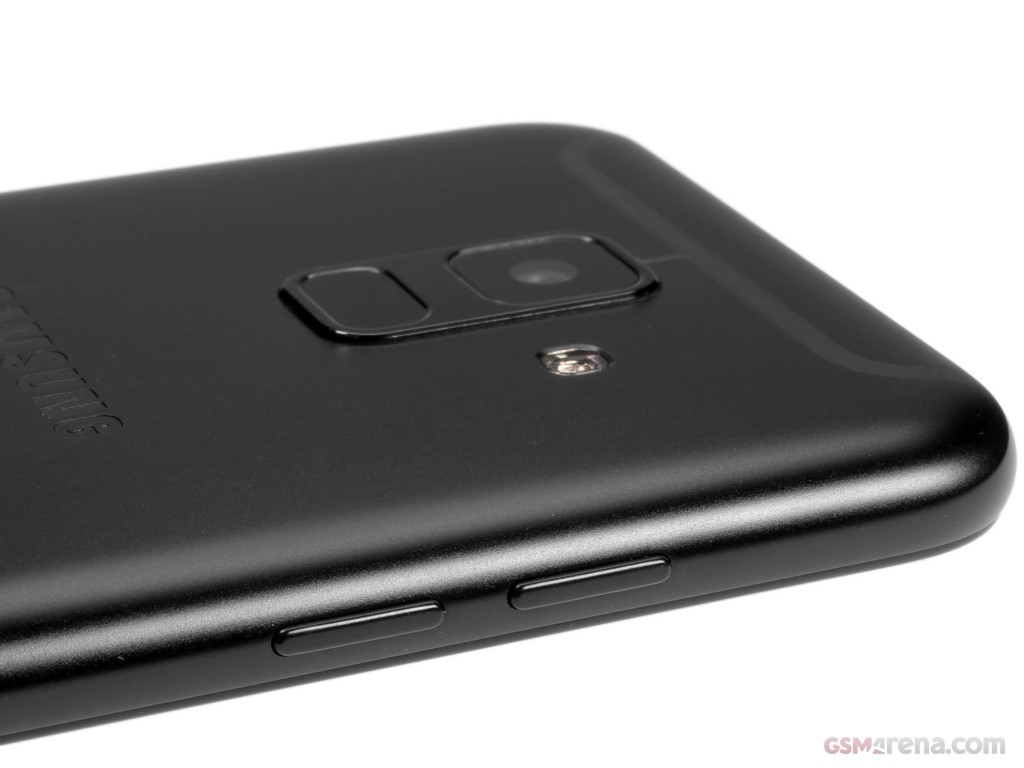 Samsung Galaxy A6 (2018) A600F 3