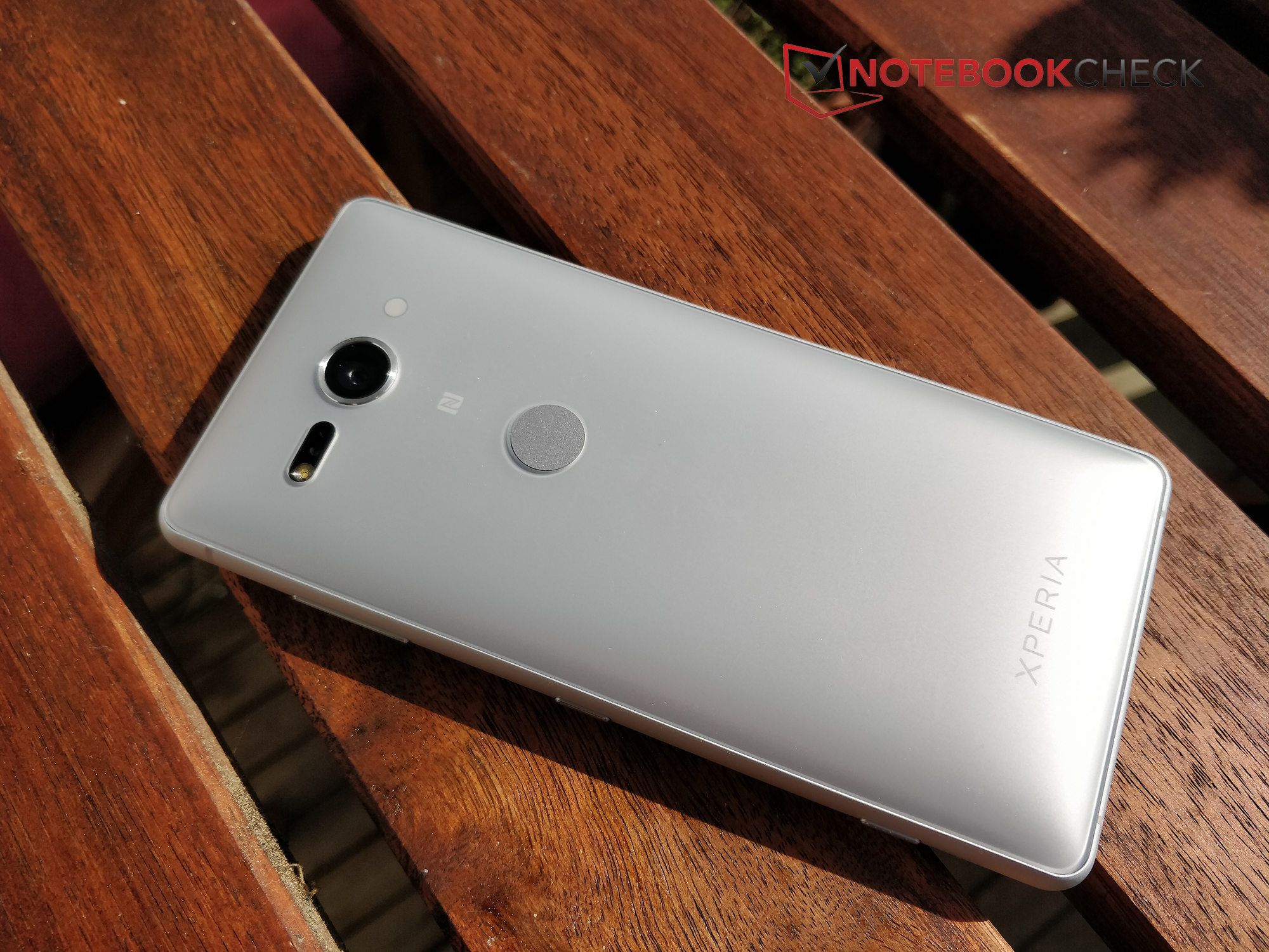 Sony Xperia XZ2 2