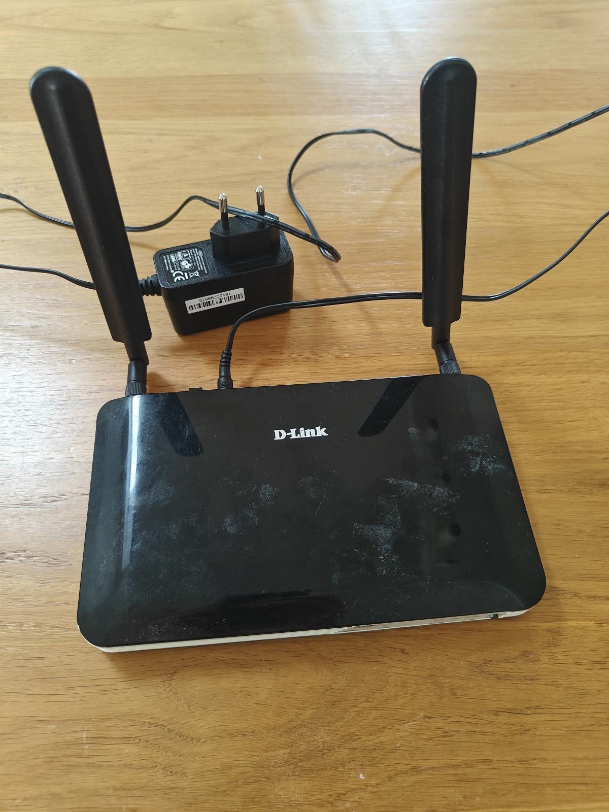 D-Link DWR-921 3