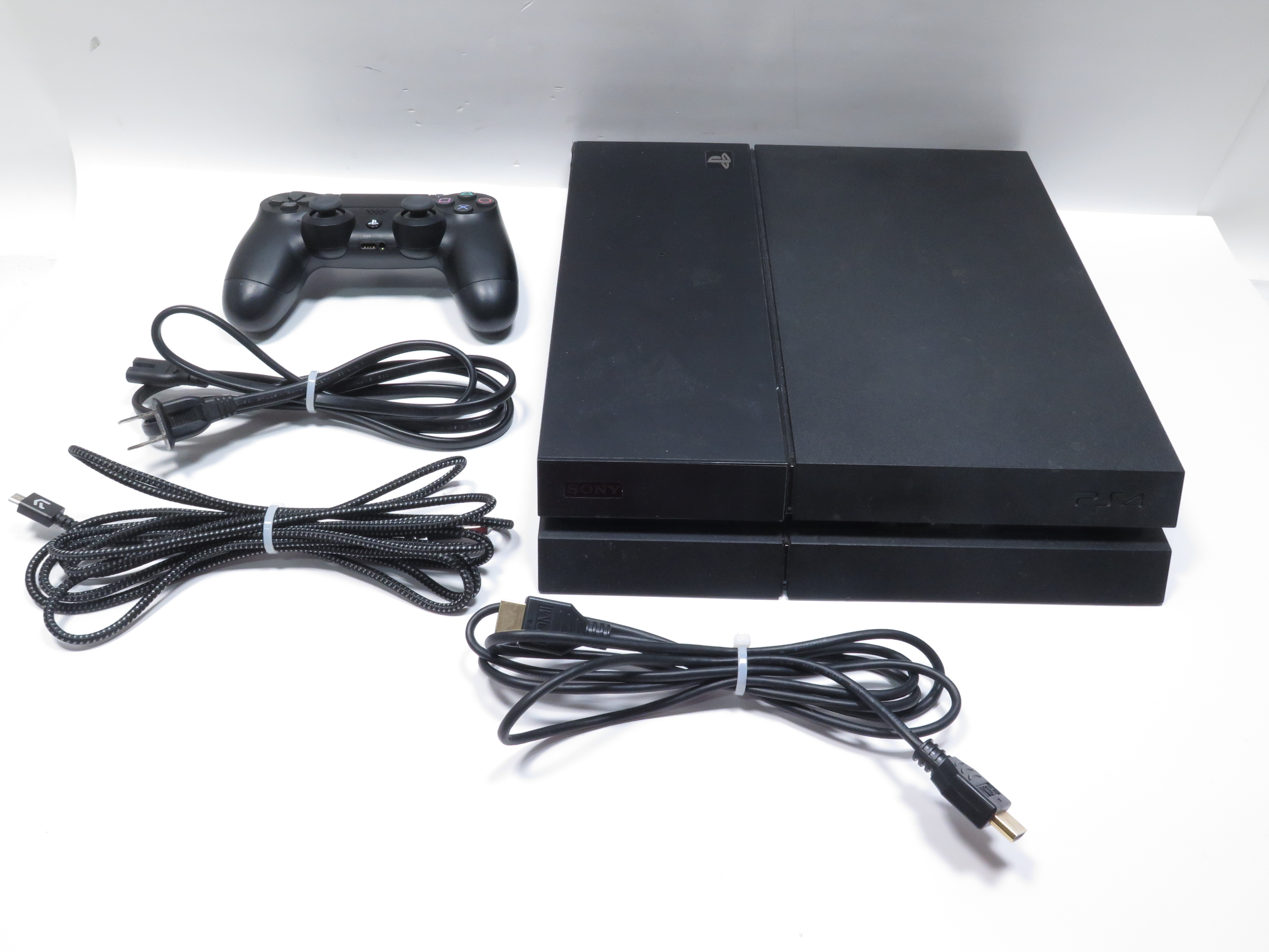 Sony PlayStation 4 CUH-12XXB 2