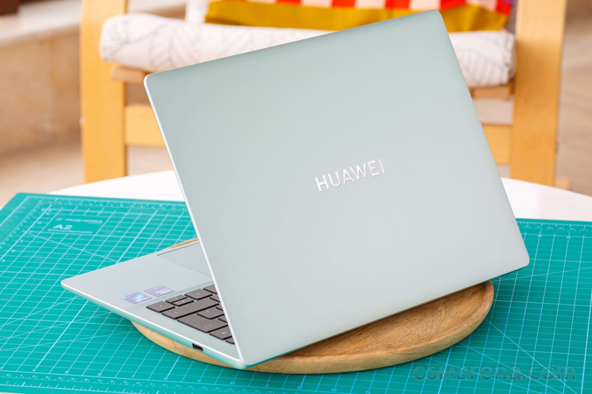 Huawei Matebook D 14 (2022) 14" 3