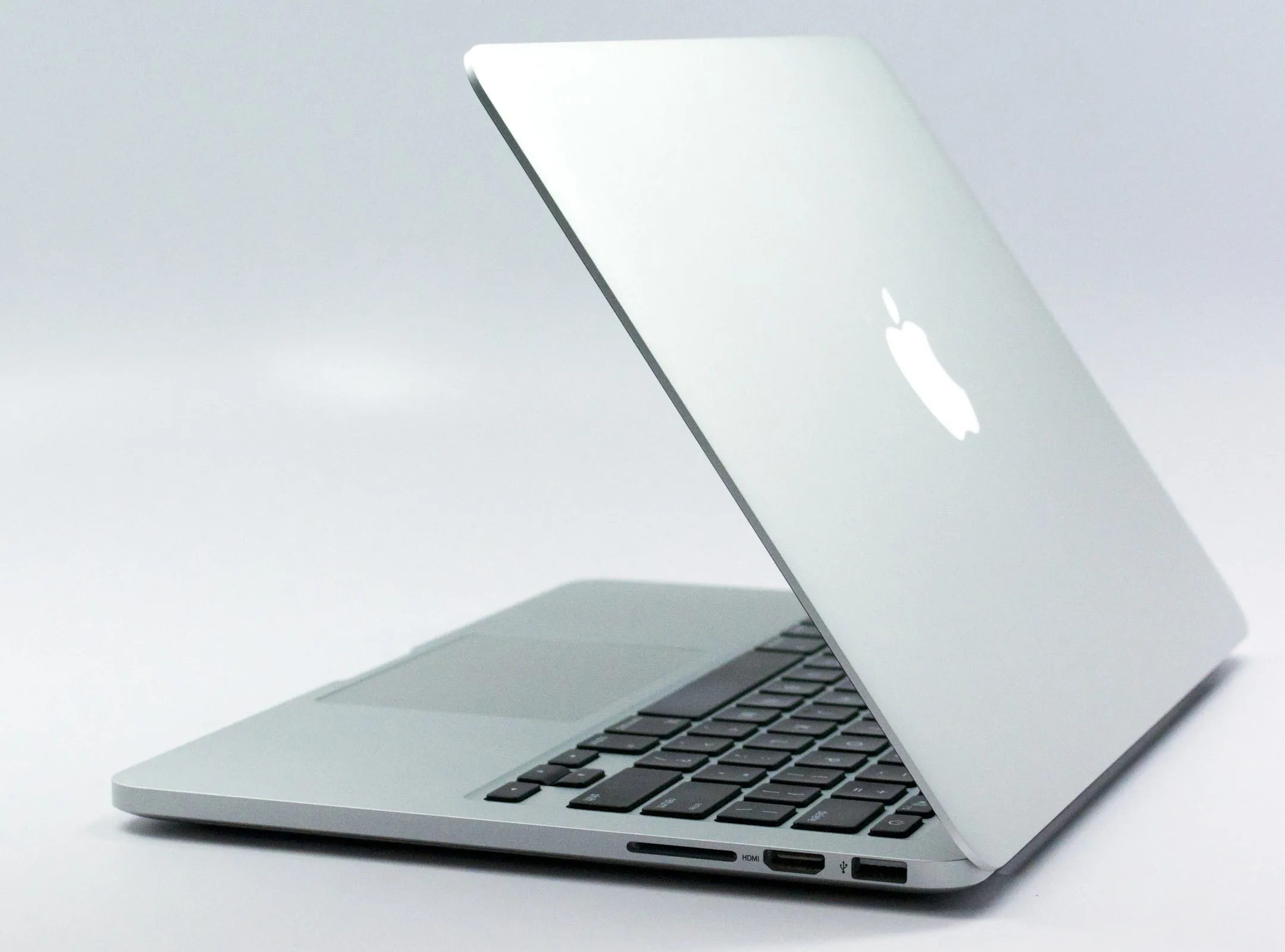 Apple Mac Pro (Late 2013) 3