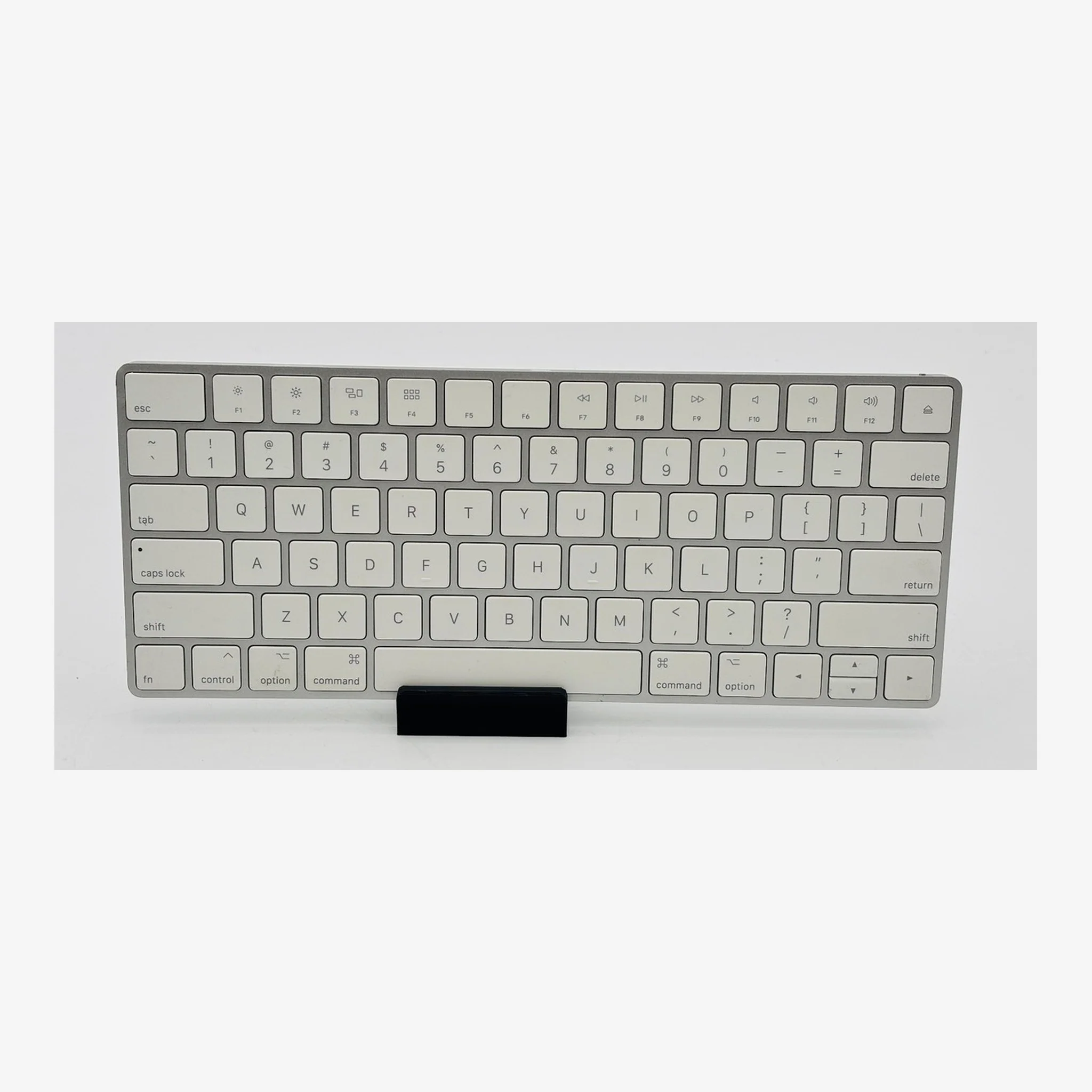 Apple Magic Keyboard A1644 (ITA) 2